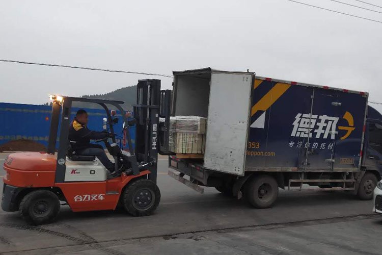 Chinese supplier high purity good oxidation resistance graphite mold for the boiler